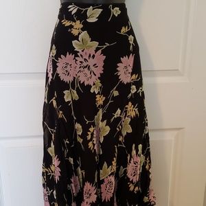 Beautiful Skirt by Angie Size S